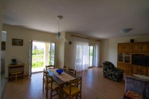 Fotografia z galérie ubytovania Apartments with a parking space Trogir - 15316 v Trogiri