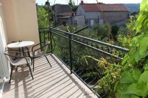 Fotografie z fotogalerie ubytování Apartments with WiFi Zlarin - 15409 v destinaci Zlarin
