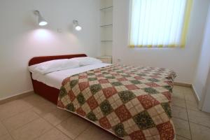 Fotografie z fotogalerie ubytování Apartments by the sea Cizici, Krk - 15494 v destinaci Malinska
