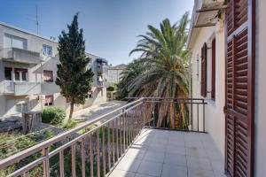 Balkón alebo terasa v ubytovaní Apartments by the sea Mali Losinj (Losinj) - 15576