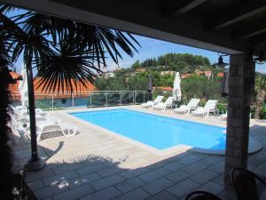Galeriebild der Unterkunft Family friendly apartments with a swimming pool Trpanj, Peljesac - 15603 in Trpanj