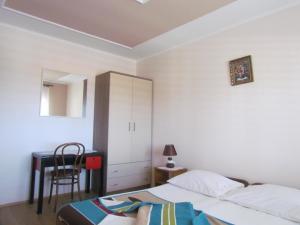 Galeriebild der Unterkunft Family friendly apartments with a swimming pool Trpanj, Peljesac - 15603 in Trpanj