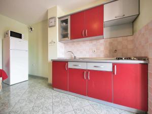 Kuchyň nebo kuchyňský kout v ubytování Apartments by the sea Srima - Vodice, Vodice - 15621