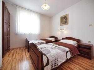 Postel nebo postele na pokoji v ubytování Apartments by the sea Srima - Vodice, Vodice - 15621