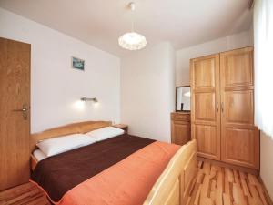 Postel nebo postele na pokoji v ubytování Apartments by the sea Srima - Vodice, Vodice - 15621