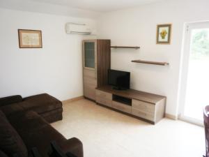 Fotografie z fotogalerie ubytování Apartments by the sea Preko, Ugljan - 15669 v destinaci Preko