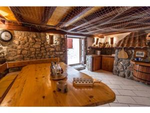 Zdjęcie z galerii obiektu Apartments with WiFi Vrbnik, Krk - 15721 w mieście Vrbnik +15 zdjęć