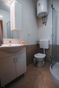 Fotografie z fotogalerie ubytování Apartments with a parking space Vodice - 15734 v destinaci Vodice