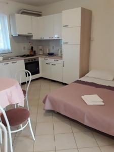 Fotografie z fotogalerie ubytování Apartments with a parking space Sosi, Umag - 15967 v destinaci Umag