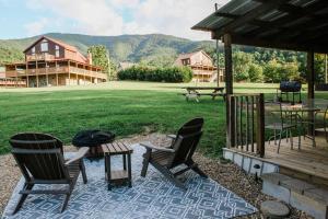 En generel udsigt til bjerge eller udsigt til bjerge taget fra feriehuset + 29 billeder