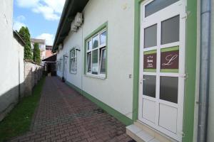 Fotografie z fotogalerie ubytování Rooms with a parking space Osijek, Slavonija - 15994 v destinaci Osijek