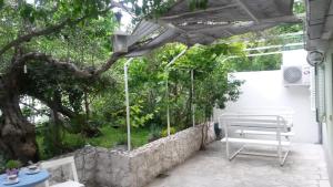 Fotografia z galérie ubytovania Apartments by the sea Tucepi, Makarska - 16037 v Tučepi