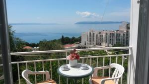 Fotografia z galérie ubytovania Apartments by the sea Tucepi, Makarska - 16037 v Tučepi