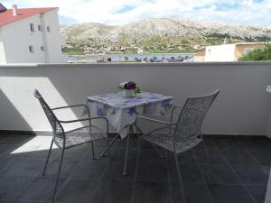 Fotografie z fotogalerie ubytování Apartments by the sea Pag - 16100 v destinaci Pag