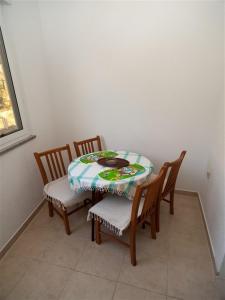 Χώρος καθιστικού στο Studio Podaca 16114a