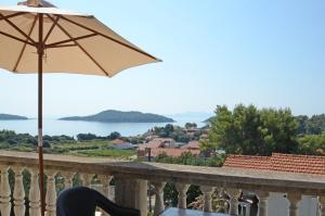 Fotografia z galérie ubytovania Apartments by the sea Prizba, Korcula - 16268 v destinácii Prizba