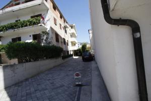 Fotografia z galérie ubytovania Apartments by the sea Makarska - 15840 v destinácii Makarska