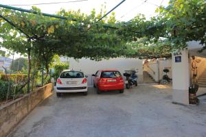 Fotografia z galérie ubytovania Apartments by the sea Trogir - 15517 v Trogiri