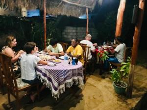 Majutusasutuse Charitha Rest külastajad