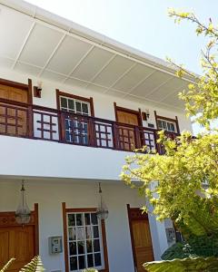 Rõdu või terrass majutusasutuses The Corbin Guest House
