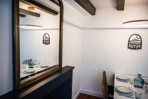 Kúpeľňa v ubytovaní L'Escale Bleue - Apartment for 2 to 4 people in the heart of Annecy