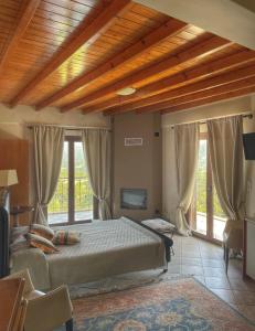 En eller flere senge i et værelse på Xenonas Vasilikou + 21 billeder