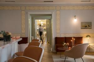 Posezení v ubytování Leopolis Hotel