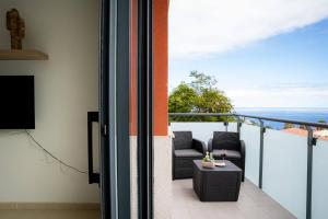 Balkón nebo terasa v ubytování Apartamento El Tajaraste