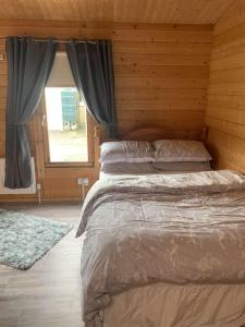 Gallery image of Cheerful Cozy Cabin in Countryside in Limerick