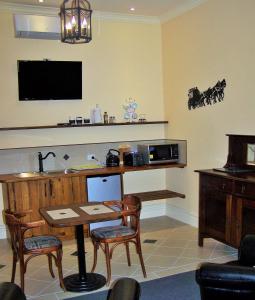 Gallery image of RJ's Bed & Breakfast in Maryborough