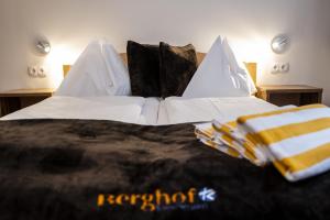 Fotografia z galérie ubytovania Hotel Berghof - Riesneralm v destinácii Donnersbachwald