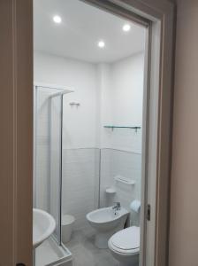 Koupelna v ubytování Casa Orchidea Mazzeo + 23 fotografií