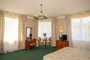 Televisyen dan/atau pusat hiburan di Union Hotel Prague