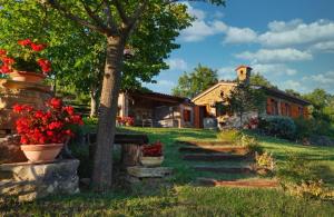 Zahrada ubytování House in Istria in pristine nature