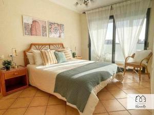 Postel nebo postele na pokoji v ubytování Precioso ático con dos terrazas a 800m de la playa