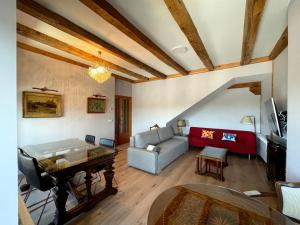 Posezení v ubytování Hotel-Hospedería los Templarios