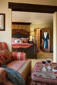 Posezení v ubytování Old Monterey Inn