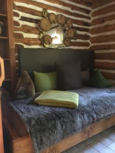 Postel nebo postele na pokoji v ubytování Almhütte Badstube
