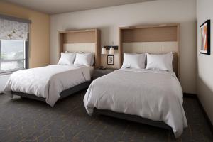 Letto o letti in una camera di Holiday Inn - Piscataway - Somerset by IHG
