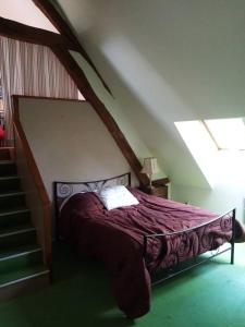 Posteľ alebo postele v izbe v ubytovaní LA Vinee Gîte max 8 pers, maison familiale