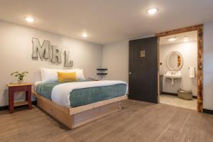 Gallery image of Mad River Lodge in Waitsfield