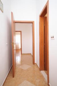 Fotografie z fotogalerie ubytování Apartments with parking spaces Novalja, Pag - 6524 v Novalji