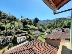 widok z dachu domu w obiekcie Casa da Marinda w mieście Visconde De Maua