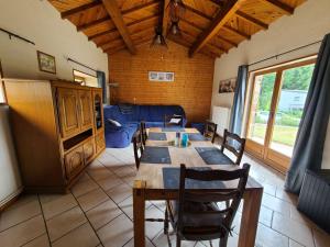 Zdjęcie z galerii obiektu Maison campagne avec 3 chambres, Cheminée et Terrasse, près d'Epinal - FR-1-589-417 w mieście Chantraine