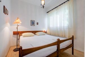 Fotografie z fotogalerie ubytování Apartments by the sea Pisak, Omis - 17056 v destinaci Mimice