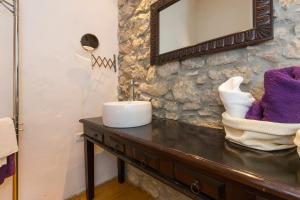 Fotografie z fotogalerie ubytování Family friendly house with a swimming pool Bajcici, Krk - 17293 v destinaci Malinska