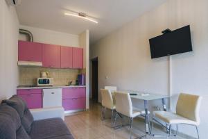 Fotografie z fotogalerie ubytování Apartments with a parking space Baska Voda, Makarska - 17300 v destinaci Baška Voda