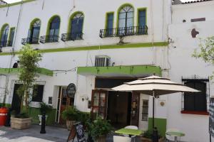 Budova, kde se hotel nachází