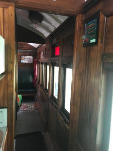 Mount NeboMt Nebo Railway Carriage and Chalet的相册照片