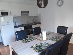 Galeriebild der Unterkunft Apartments with a parking space Slunj, Plitvice - 17408 in Slunj